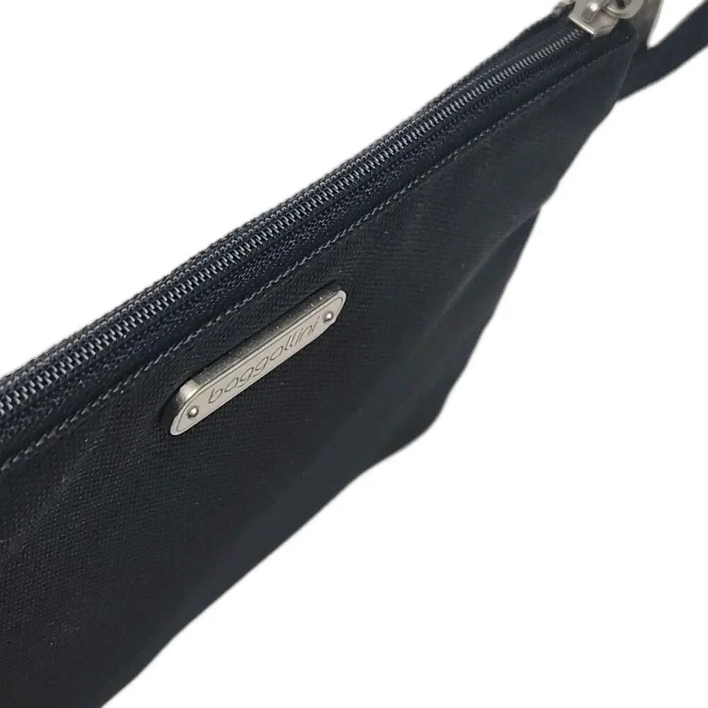 Baggallini Wristlet Wallet Card Slots RFID Nylon Black Flat Zip Small 7.5